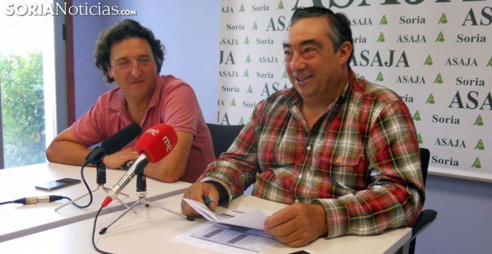 Carmelo Gómez (dcha.) y Juan Francisco Barcones este lunes./SN