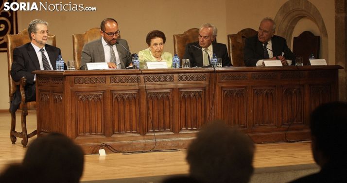 Los Duques de Soria, en el centro, este miércoles./SN