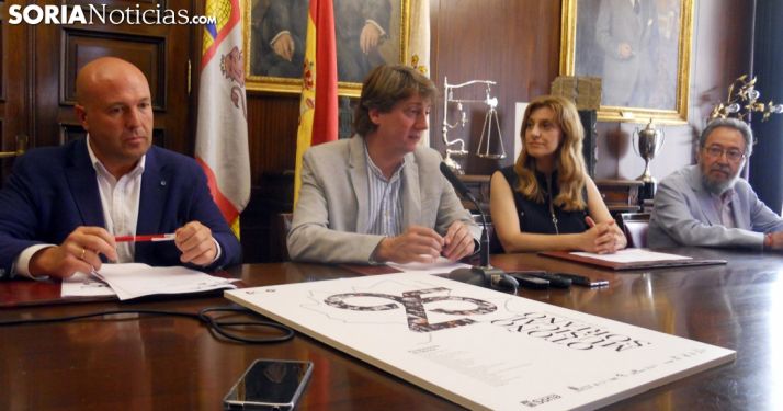 Aceña, (izda.), Martínez, Sancho y De la Casa este viernes en la presentación del ciclo./SN