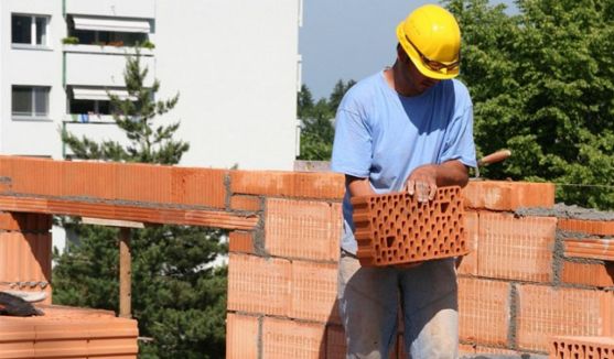 Tres denuncias en la campaña contra el intrusismo en la construcción 