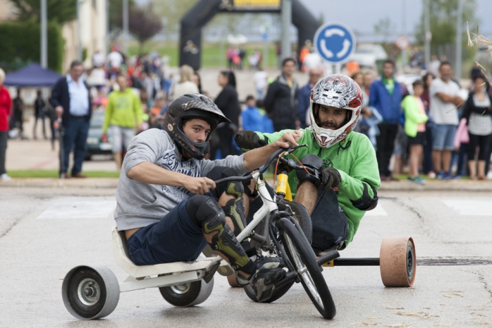 Galería de imágenes de la carrera de autos locos en Camaretas