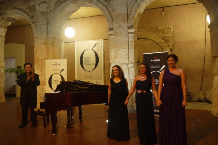 Elena Rey y Lucía Tavira ganan el IV concurso de Canto un Futuro