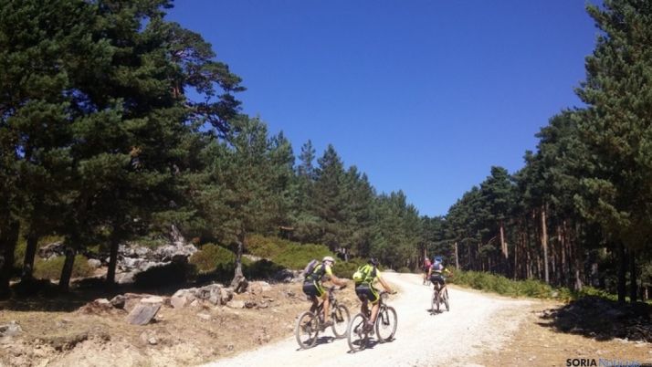 Marcha BTT en Duruelo el pasado año. / SN