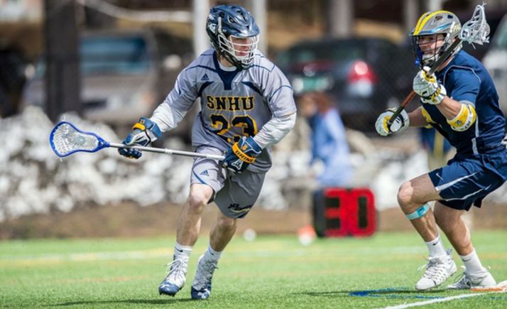 Dos jugadores de lacrosse.