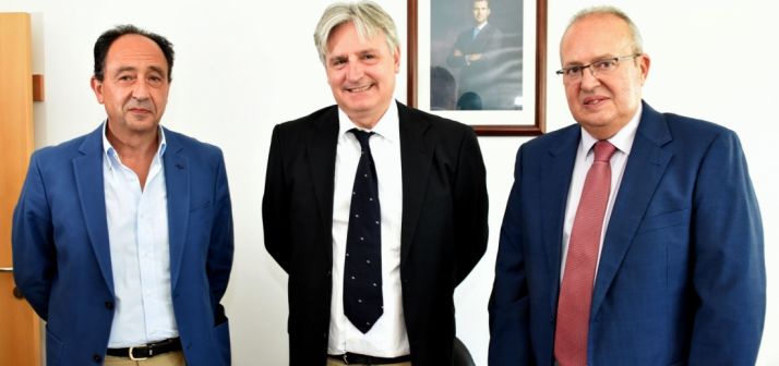 Manuel López (izda.), Joaquín García-Medall y Enrique Delgado.