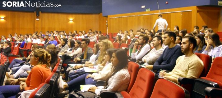 Participantes en el foro este martes. /SN