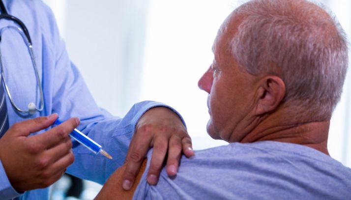 La campaña de vacunación antigripal busca alcanzar al 70% de la población de riesgo