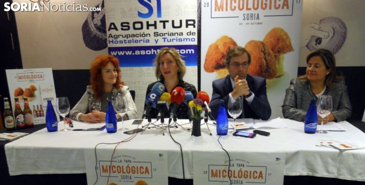 Ana Calvo, (izda.), Yolanda Santos, Javier Ramírez y Esther Pérez. /SN