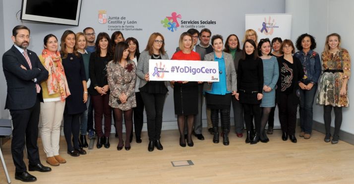 La Junta y la prensa dan un nuevo paso hacia la sensibilización, prevención y erradicación de la violencia machista