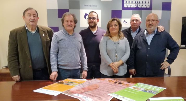 Corredor, (izda.), García, Vega, Pérez, Soria y Martínez en la presentación de las jornadas.