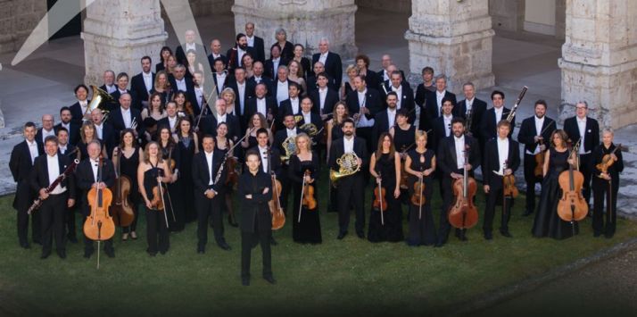 Con carácter gratuito. 