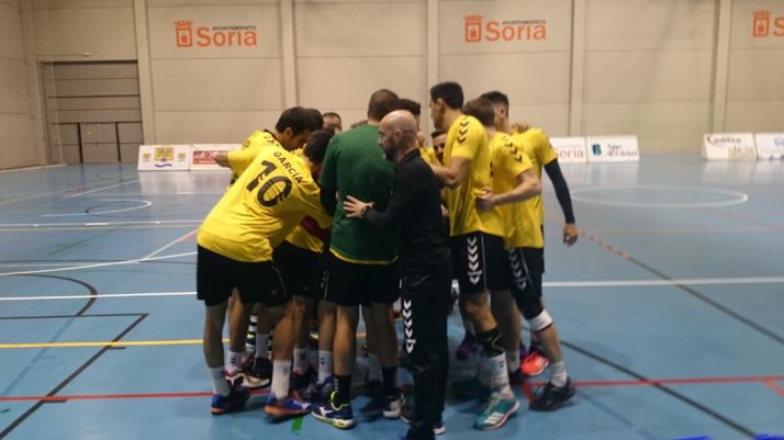 El BM Soria ganó su último partido (24-22) ante el BM Arroyo. 