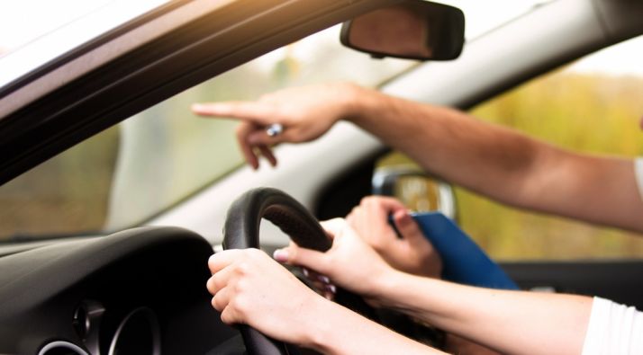 Los examinadores de tráfico inician nuevos paros que podrían alargarse hasta diciembre