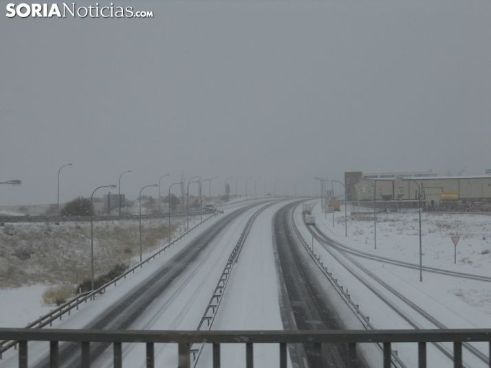 Nieve y hielo en las carreteras sorianas. 
