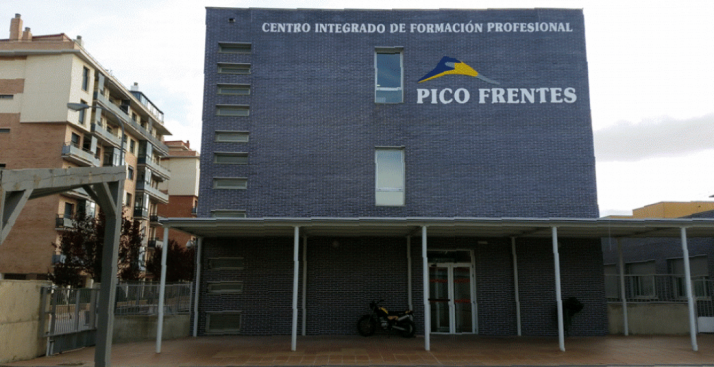 El CIFP Pico Frentes recibirá un vehículo SEAT para su uso educativo