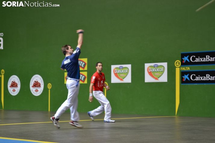 Partido de pelota mano en La Juentud (Soria).