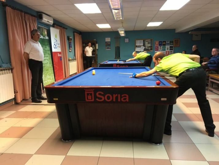 Los jugadores sorianos consiguen un pleno de victorias ante el Hervás extremeño.