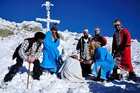 San-Bur nos invita a formar parte de su Belén en Urbión