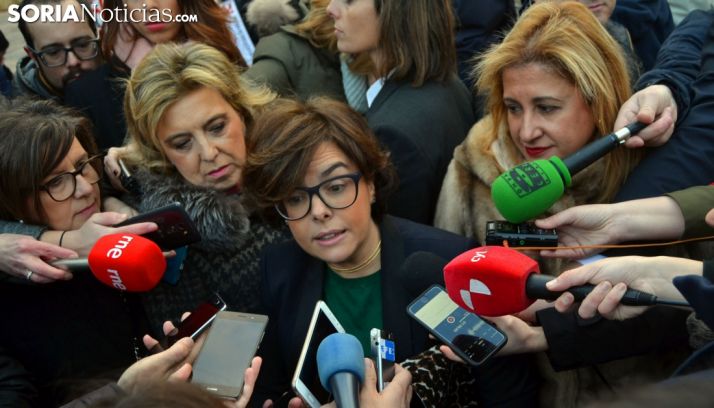 La vicepresidenta del Gobierno ante los medios de comunicación sorianos. /SN