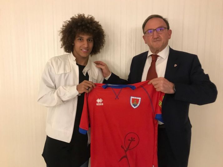 Presentación del jugadaor en Madrid. @cdnumancia