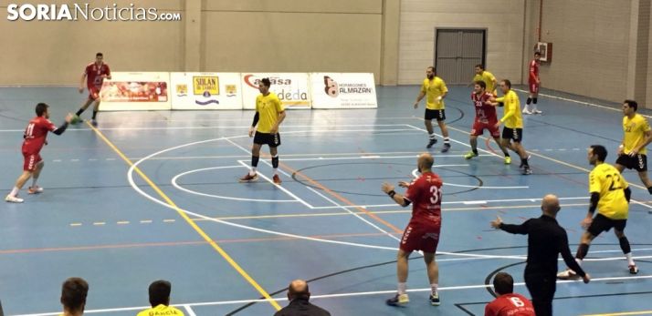 Un encuentro del BM Soria esta temporada. /SN