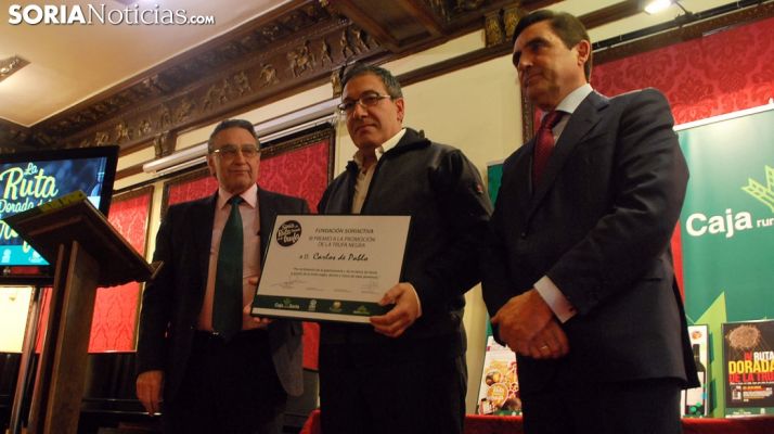 Carlos de Pablo, junto a Anselmo García (izda.) y Carlos Martínez Izquierdo. /SN 