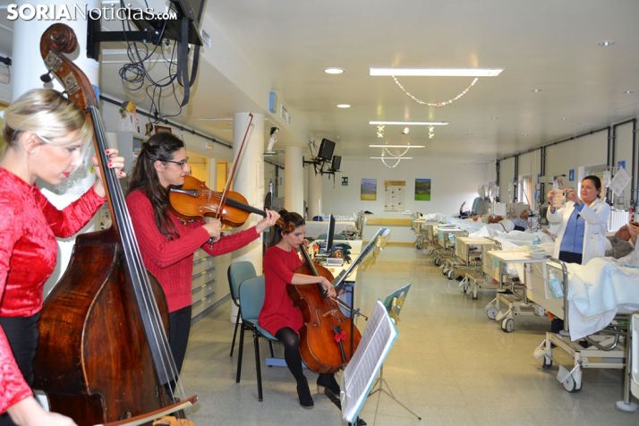 Las hermanas Asensio López durante Corcheas de Sutura 2017.