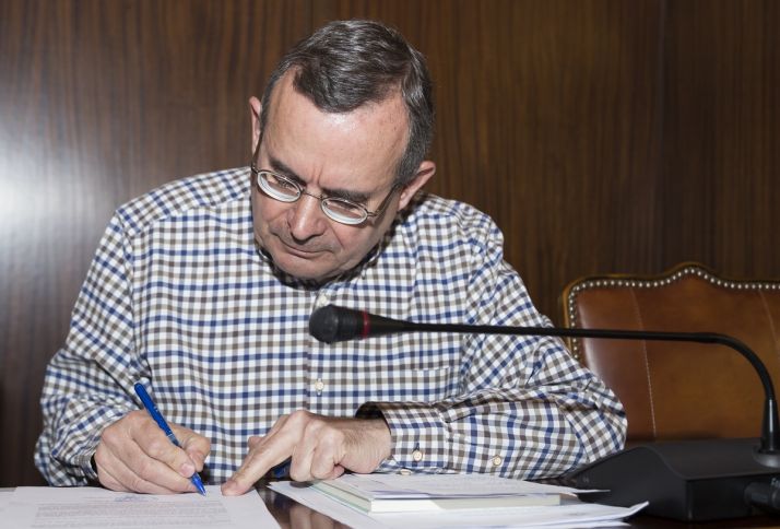 De Lózar critica la falta de información desde el Ayuntamiento