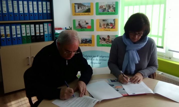 Asovica y la Asociación de Vecinos de la Barriada, unidas por el empleo