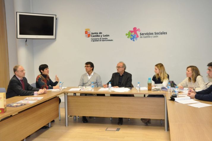 Reunión técnicos en la Consejería de Familia e Igualdad de Oportunidades . Junta de Castilla y León. 