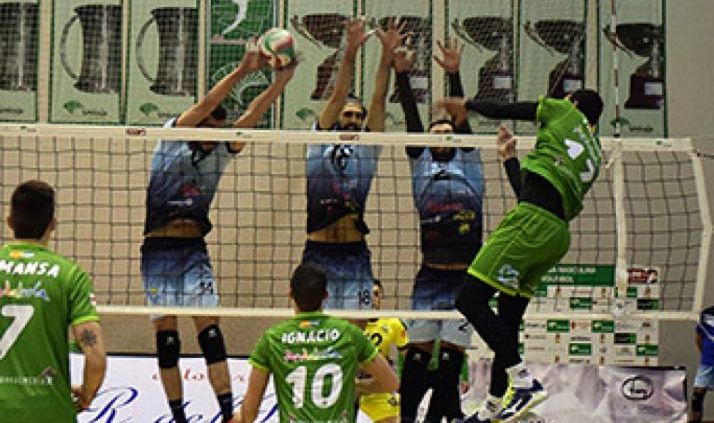 Unicaja Almería-Río Duero en el Moisés Ruiz. /Federación Española de Voleibol.