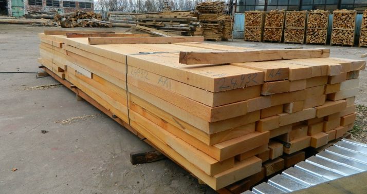 Tablones tras el paso por el aserradero. 