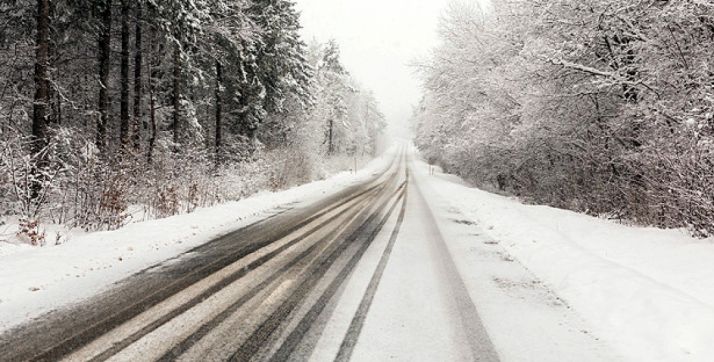 Seis carreteras de la provincia mantienen cerrado el paso a camiones y autobuses