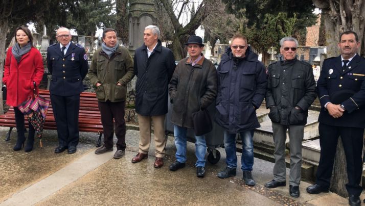 De Lózar, (5º dcha.), en los actos de la jornada. 