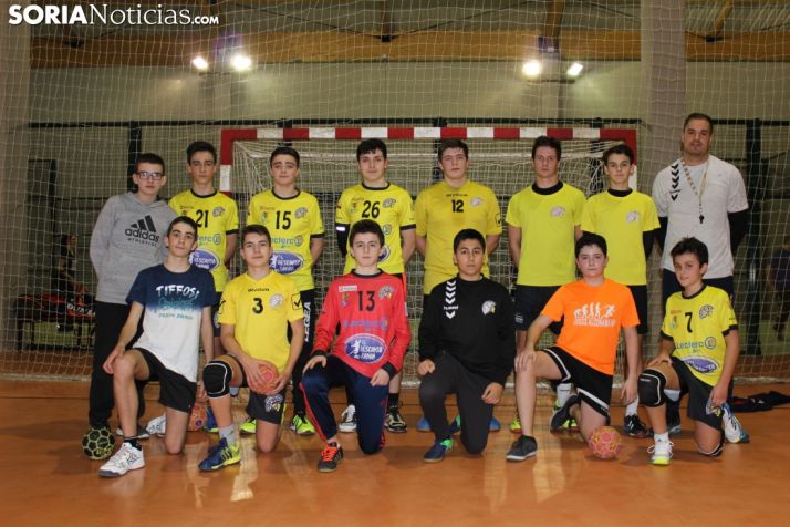 Cadete del BM Soria en el Polideportivo San Andrés. Bernat Díez. 