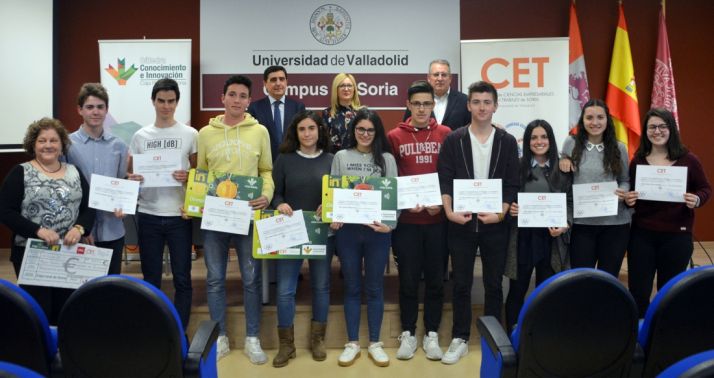 Entrega de los diplomas este lunes en el Campus. /CRS