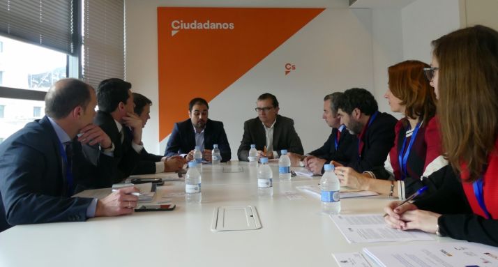 Una de las reuniones celebradas. 