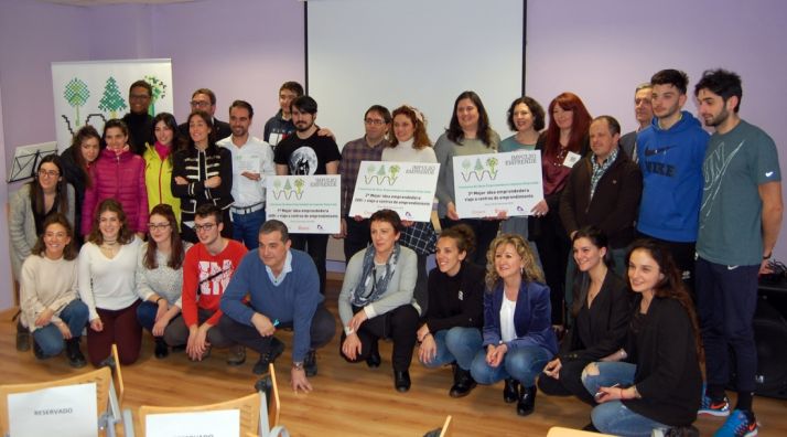 Una imagen de la jornada en el centro Bécquer este martes. /Ayto.