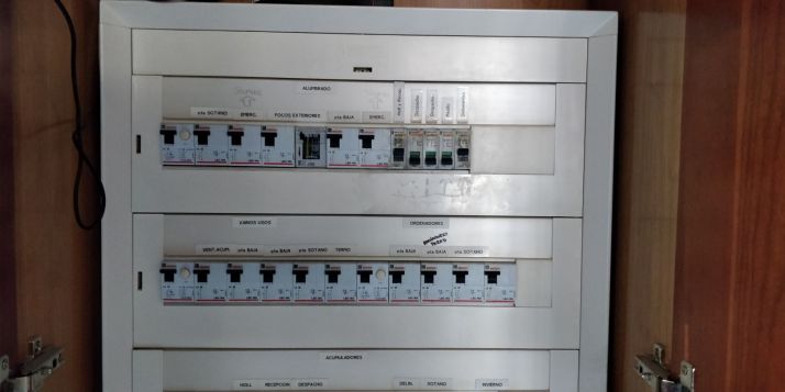 AMPLIACIÓN: Restablecido el suministro de luz en la capital