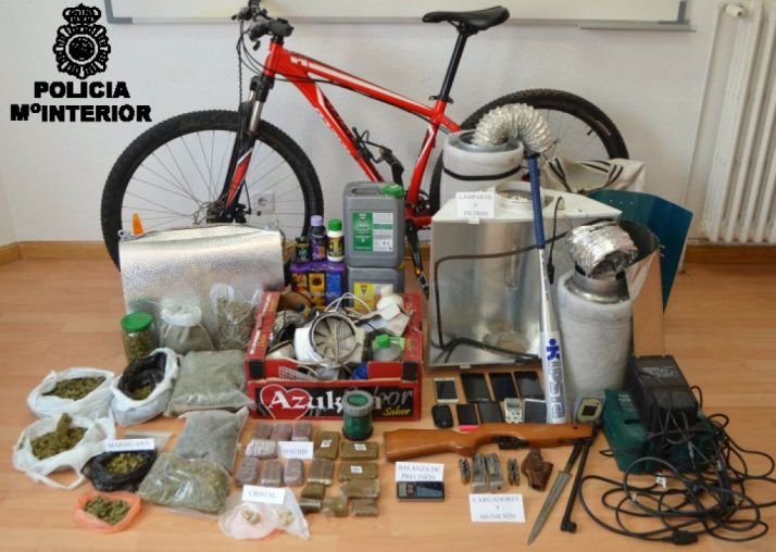 Efectos, armas y drogas incautados./CPN