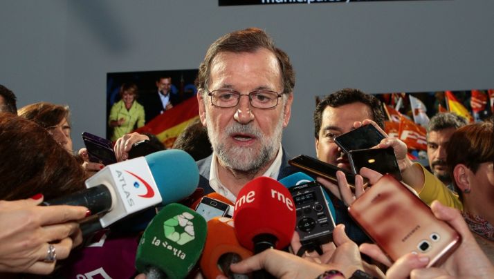 Rajoy califica de disparate el suprimir las Diputaciones