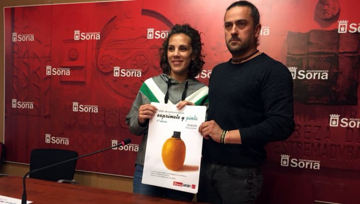 Inés Andrés y Javier Arribas este martes. /Ayto.