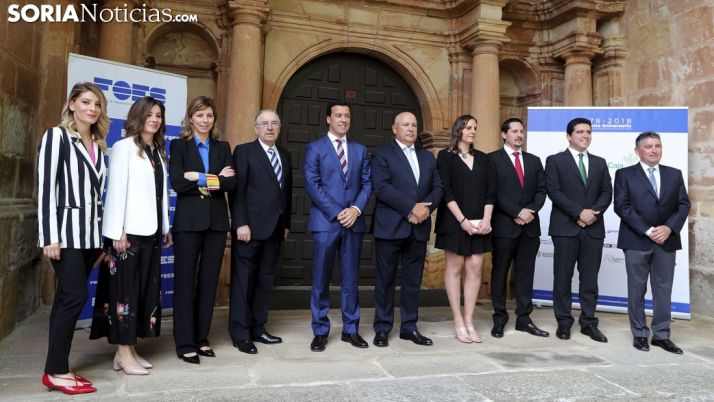 Foto de familia de los galardonados. /SN