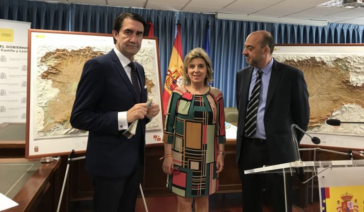 Suárez-Quiñones (izda.), Salgueiro y Gónzález.