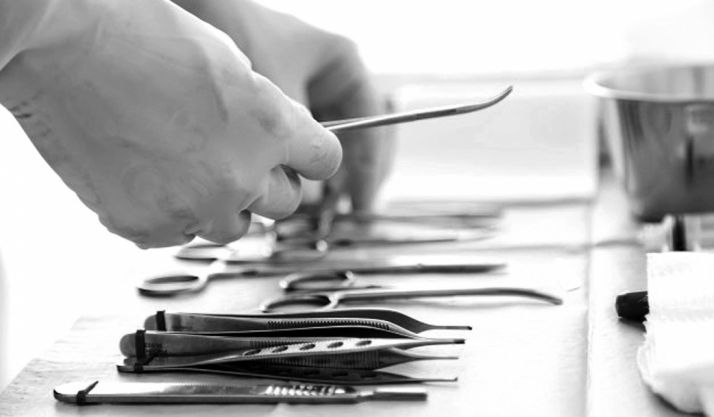 Material quirúrgico de un quirófano. 