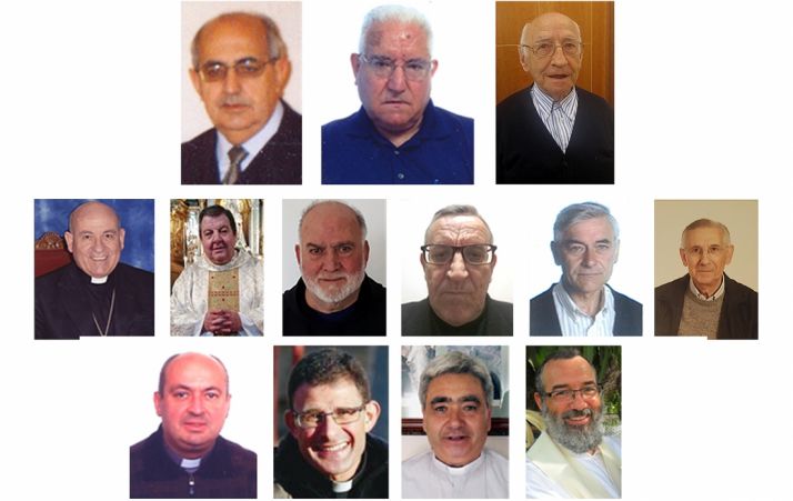 Los sacerdotes que reciben el homenaje este jueves. /DOS