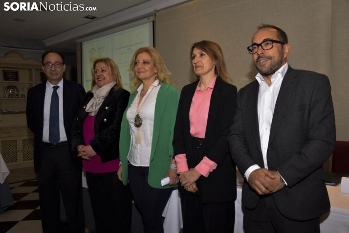 Unión de instituciones en pro de las mujeres rurales