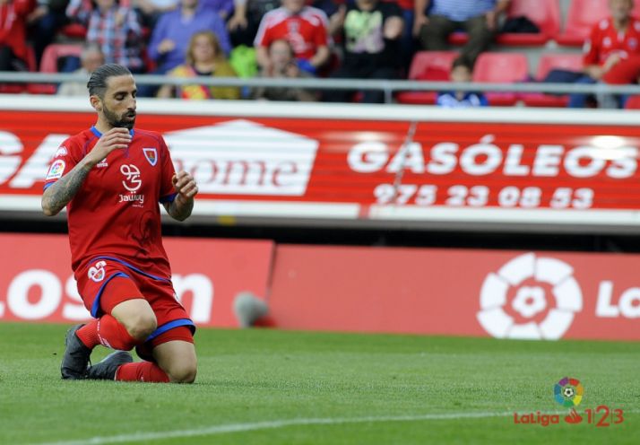 Marc Mateu se lamenta durante el encuentro.
