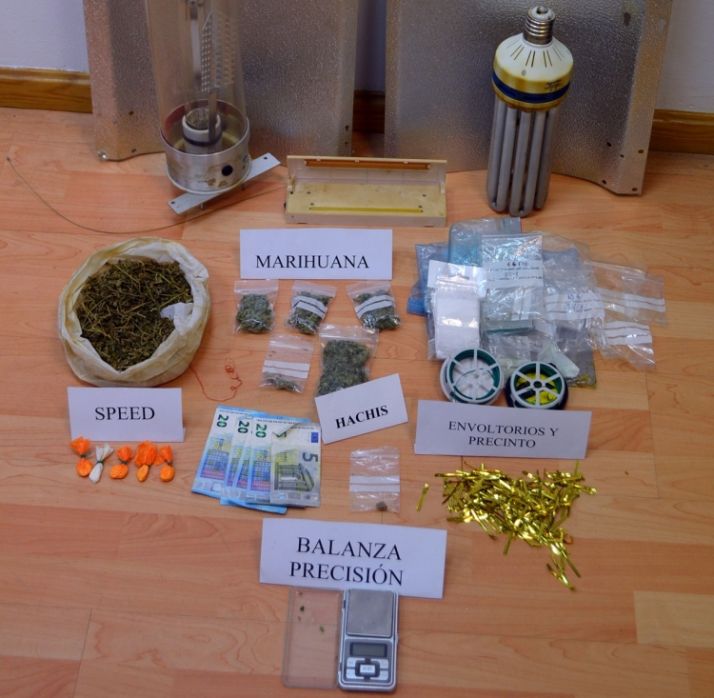 Agunos de los efectos incautados. /CNP