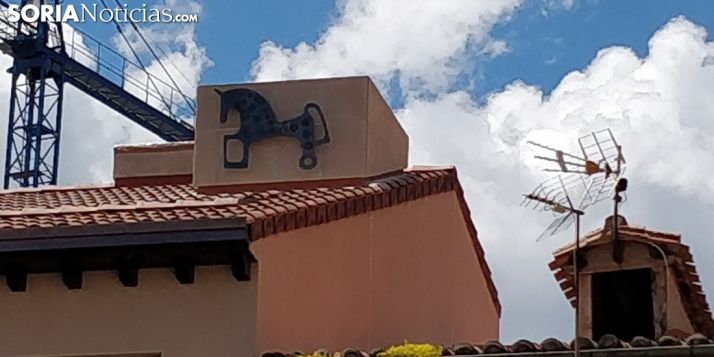 El caballito de Soria también galopa por los tejados